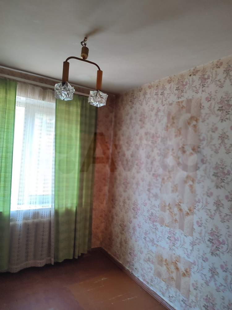 Продажа 4-комнатной квартиры, Курск, улица Димитрова