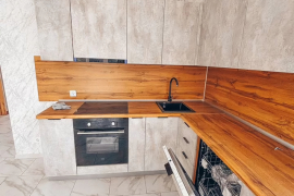 Дом 90 м² на участке 5 сот.