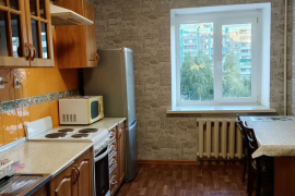 4-к. квартира, 80 м², 5/13 эт.